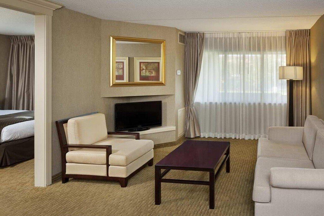 Doubletree Suites By Hilton Dayton/Miamisburg Εξωτερικό φωτογραφία