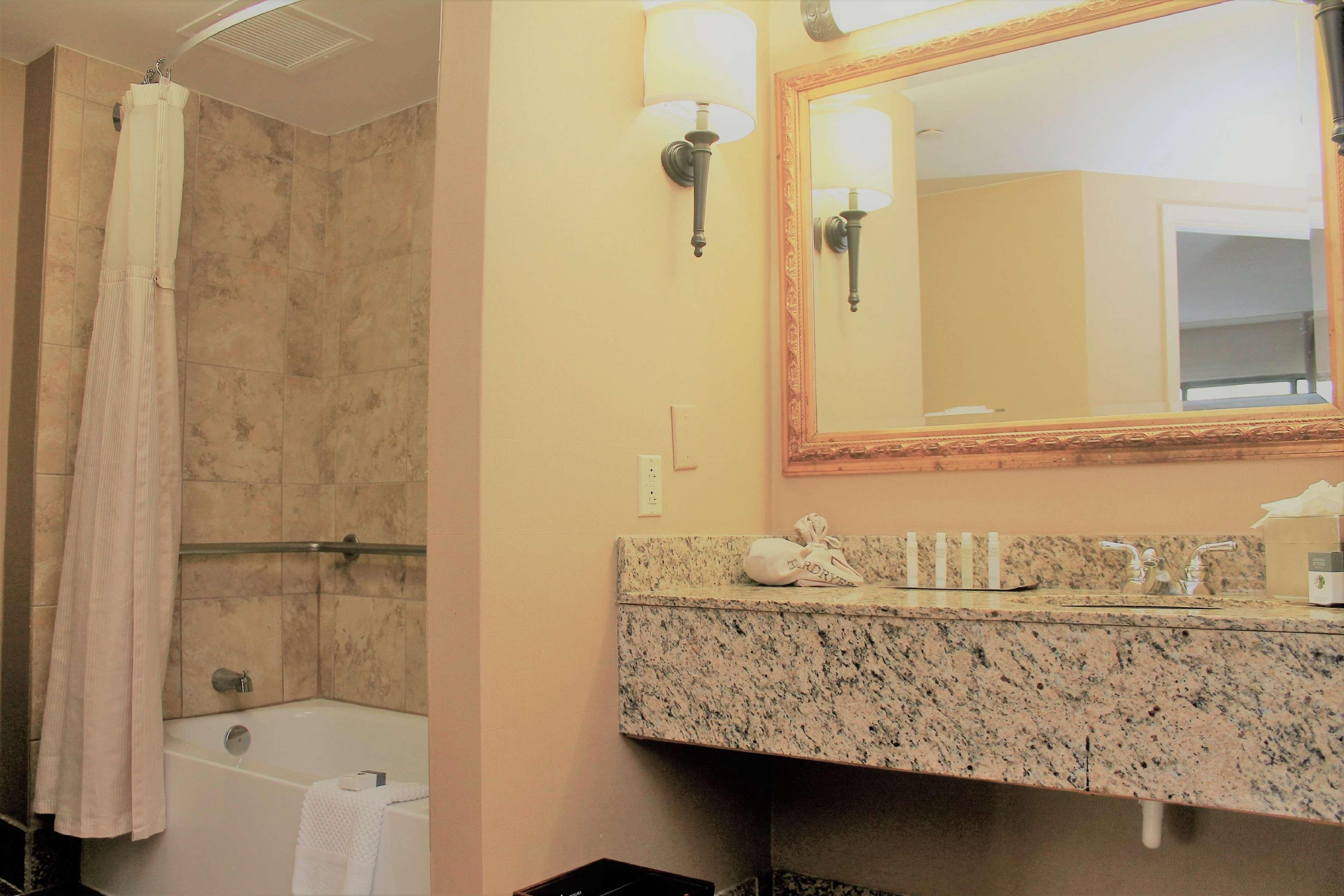 Doubletree Suites By Hilton Dayton/Miamisburg Εξωτερικό φωτογραφία