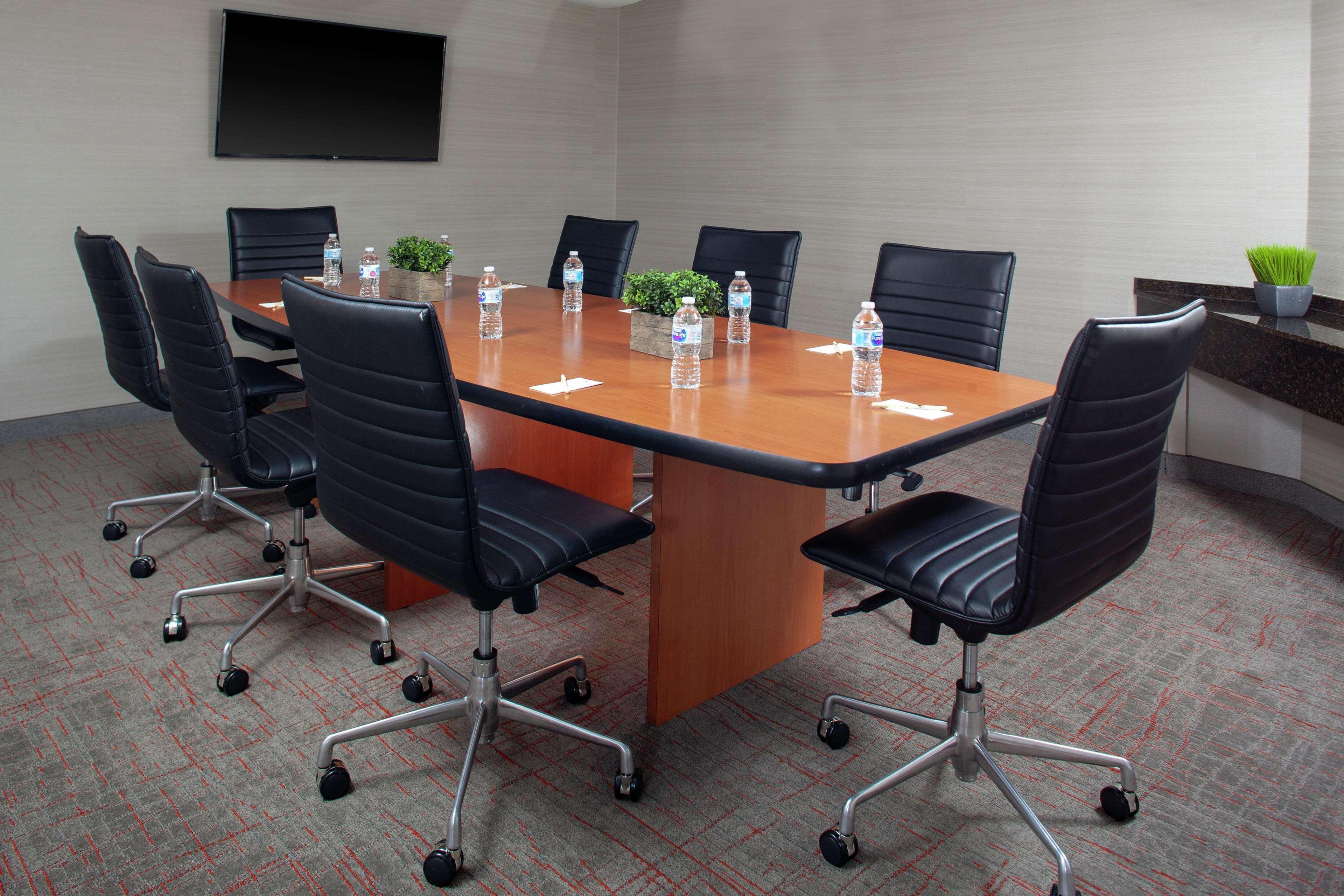 Doubletree Suites By Hilton Dayton/Miamisburg Εξωτερικό φωτογραφία