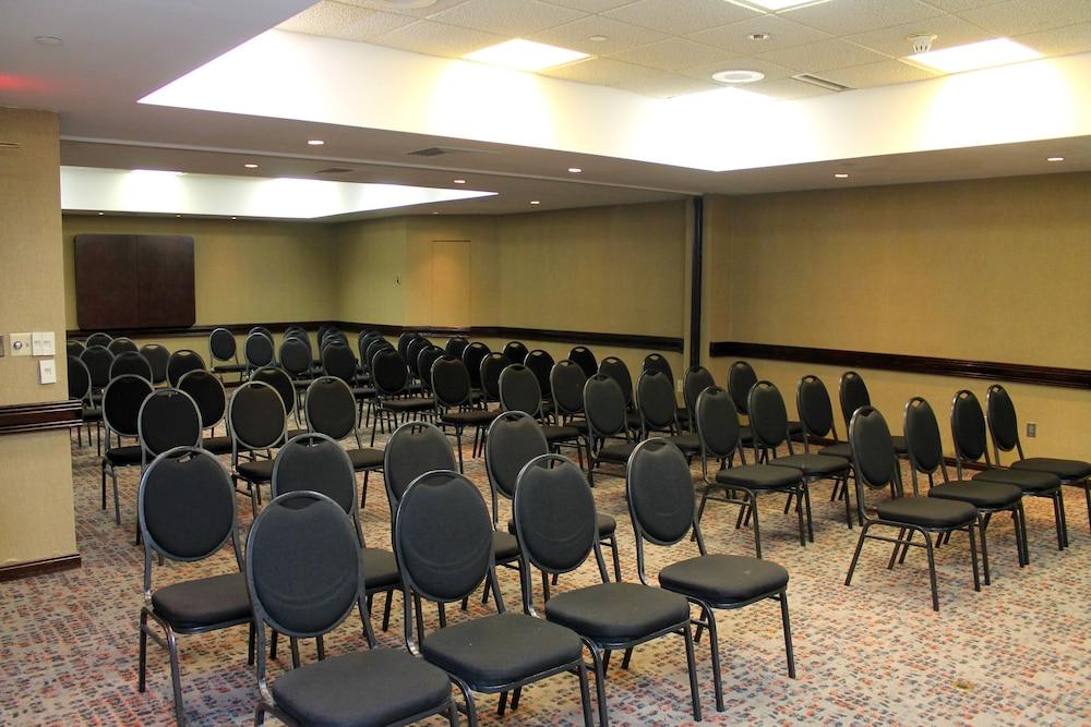 Doubletree Suites By Hilton Dayton/Miamisburg Εξωτερικό φωτογραφία