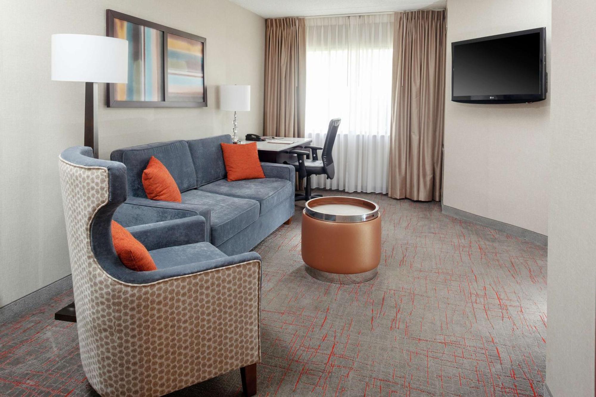 Doubletree Suites By Hilton Dayton/Miamisburg Εξωτερικό φωτογραφία