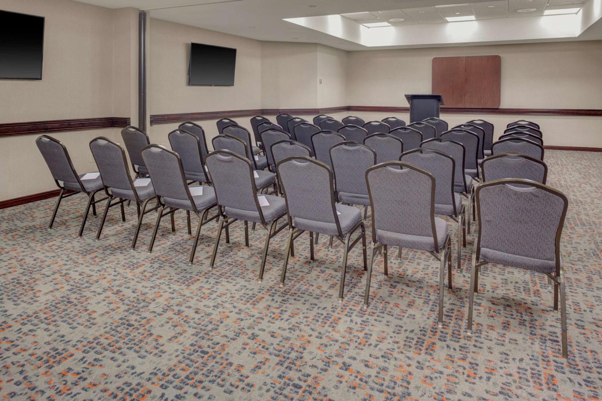 Doubletree Suites By Hilton Dayton/Miamisburg Εξωτερικό φωτογραφία