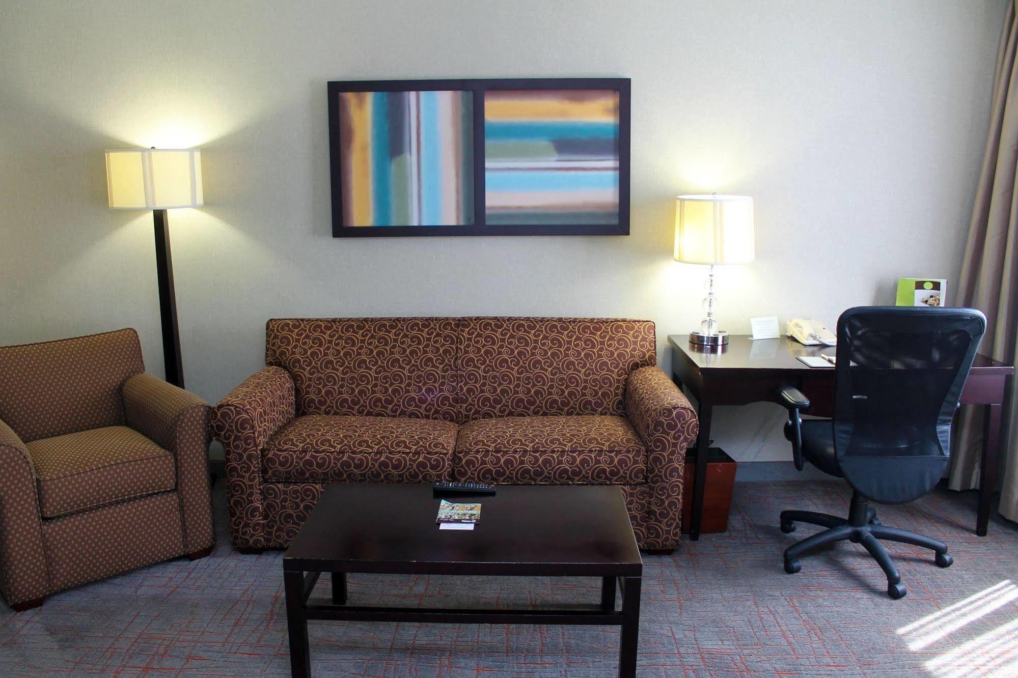 Doubletree Suites By Hilton Dayton/Miamisburg Εξωτερικό φωτογραφία